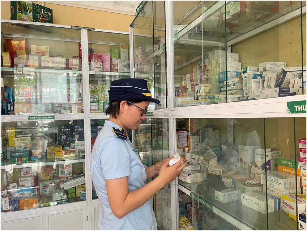  Xử phạt vi phạm hành chính 7 cơ sở kinh doanh thuốc tân dược tại Hà Nam